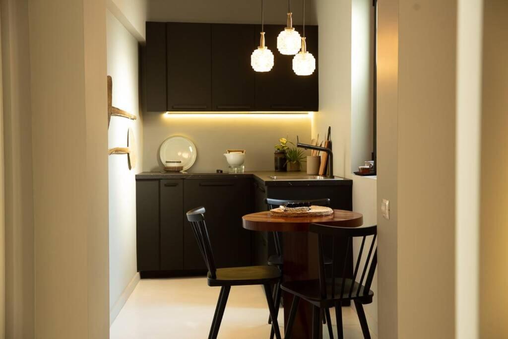 Zen Apartment - Calea Victoriei Bucureşti Eksteriør bilde