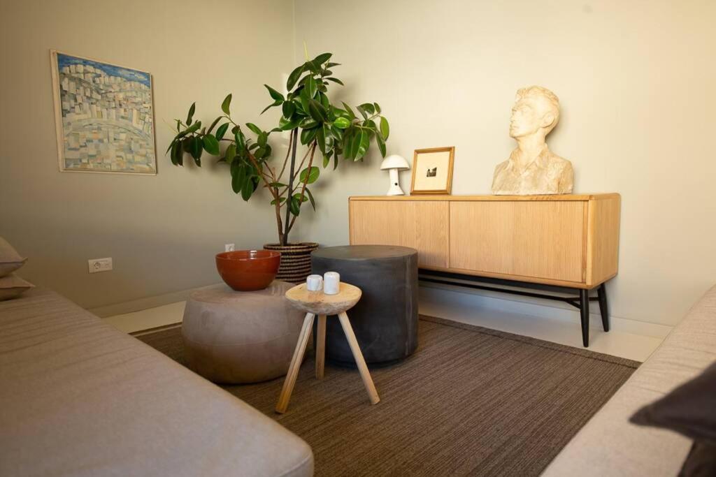 Zen Apartment - Calea Victoriei Bucureşti Eksteriør bilde